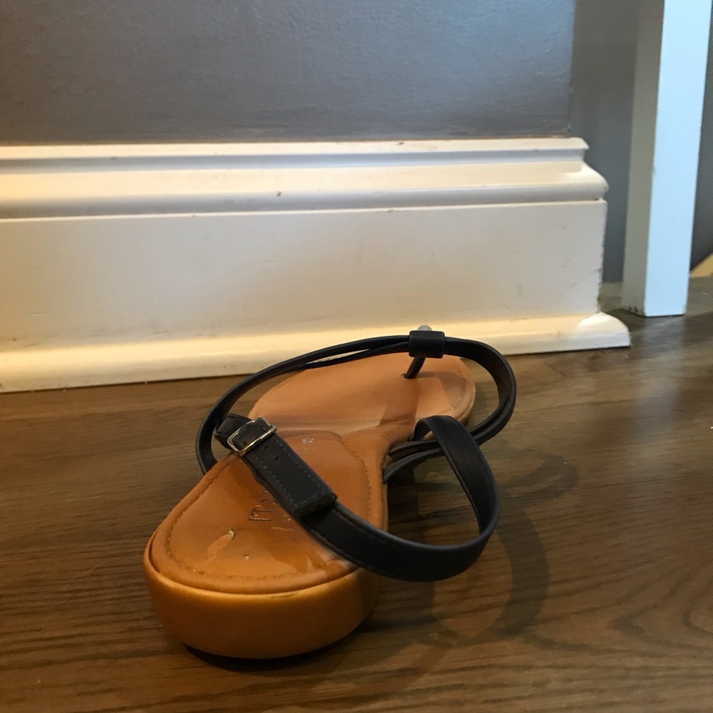 Sandals - Picture 4 of 5